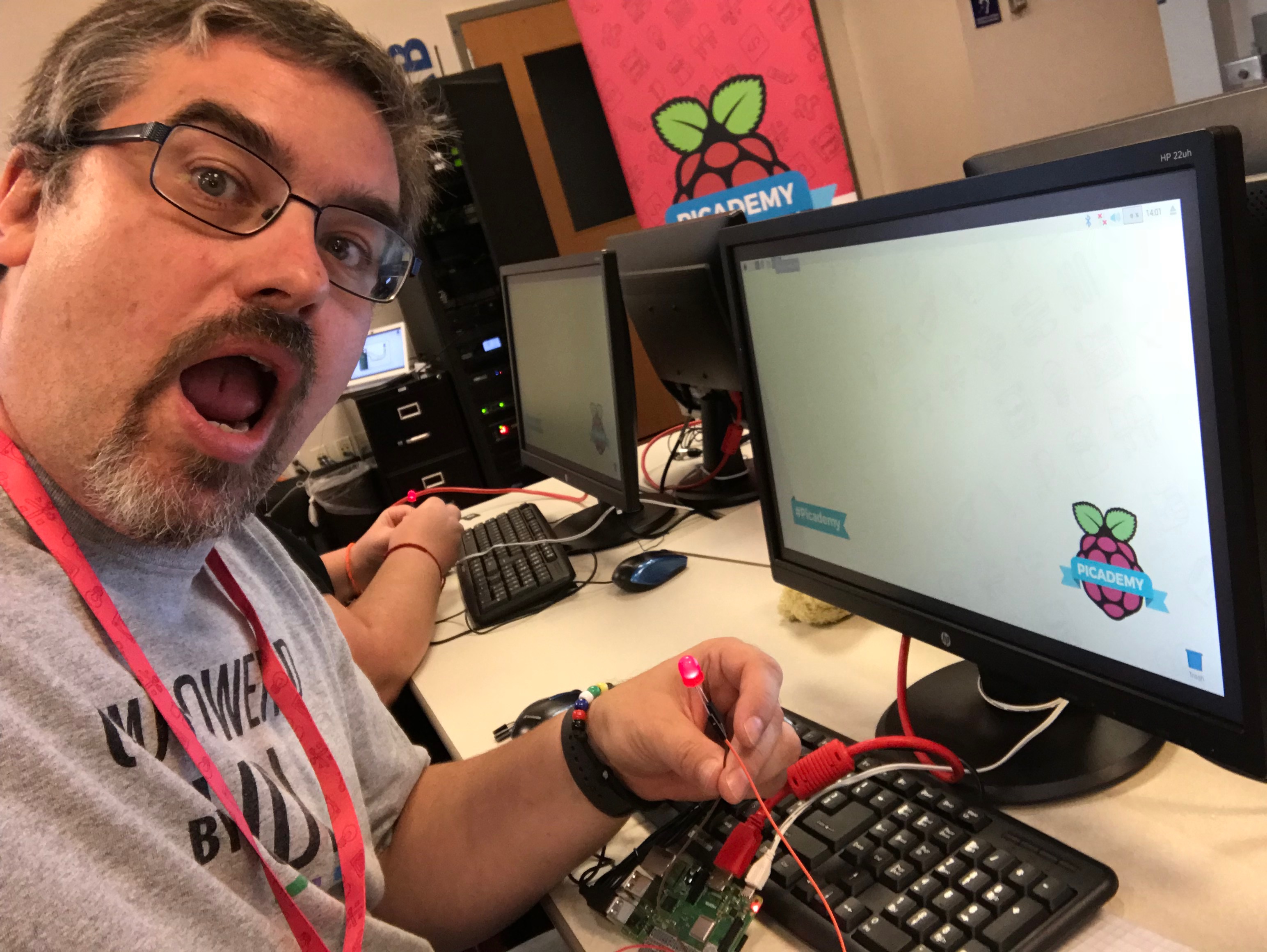 I made the light turn on!